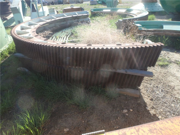 Marcy 13'6" X 4' Egl (4.2m X 1.2m Egl) Sag Mill, S/n 1967-p-88 Dry Grind Mill, 300 Hp)